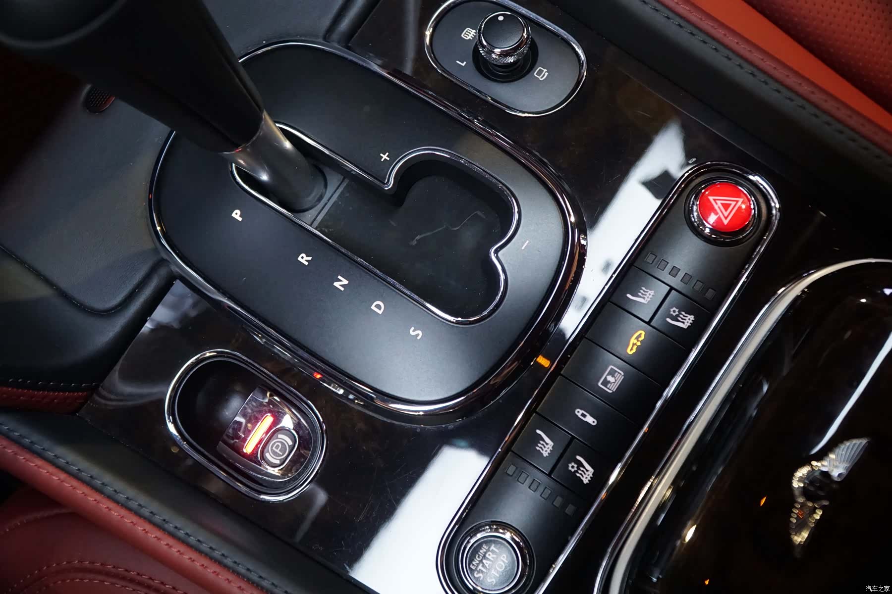 Bentley Flying Spur, 2016 16
