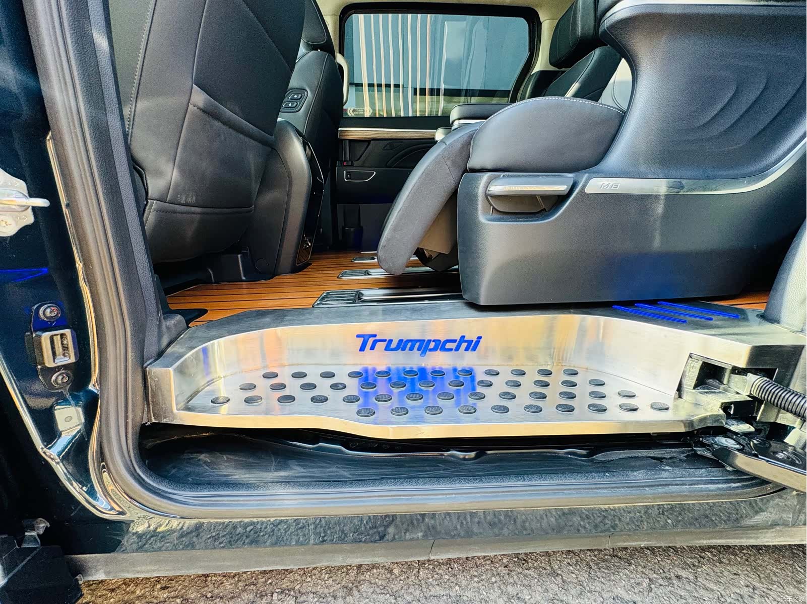 Trumpchi M8, 2023 29