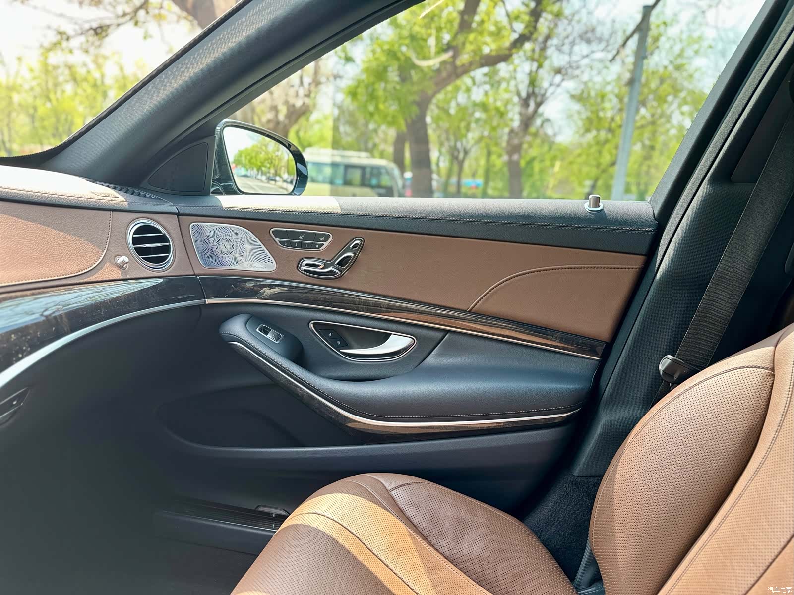Mercedes-Benz S-Class, 2019 31
