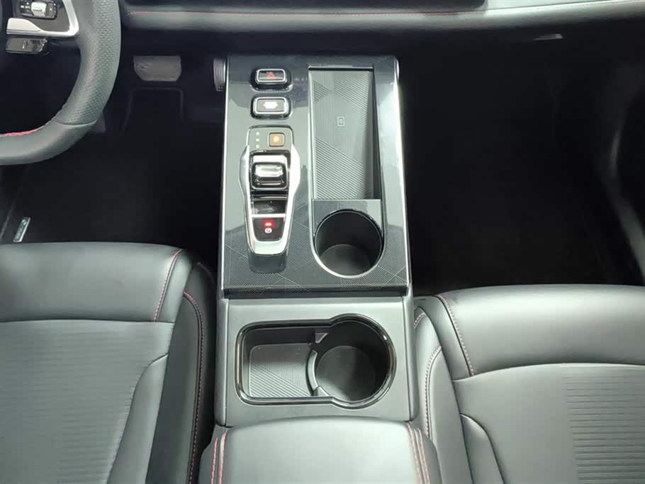 Trumpchi Shadow cool