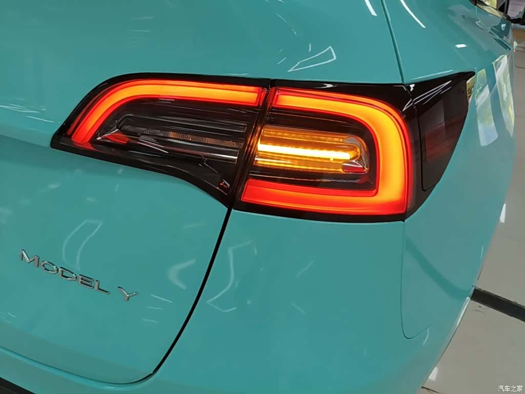 Tesla Model Y, 2022 8
