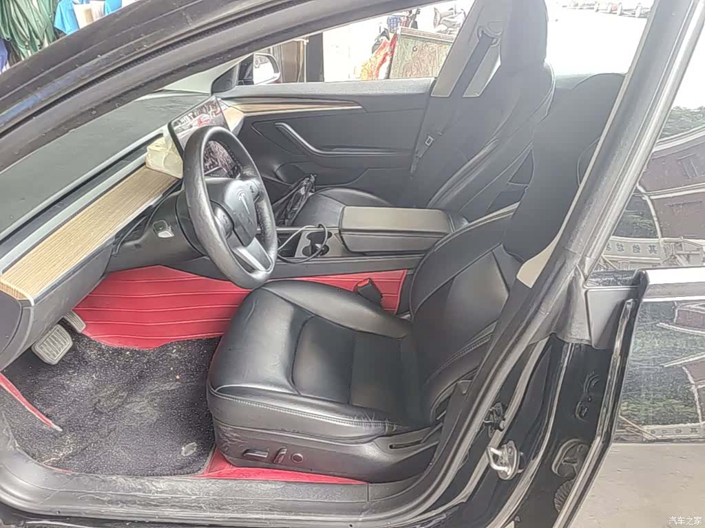 Tesla Model 3, 2023 15