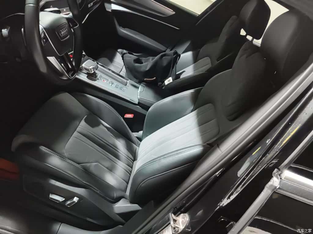 Audi A6L, 2024 11