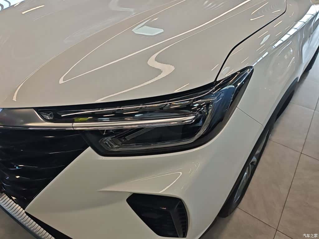 Roewe RX5, 2025 24