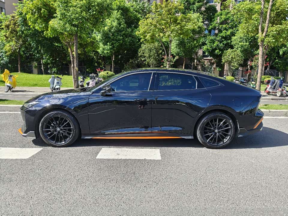 Changan UNI-V