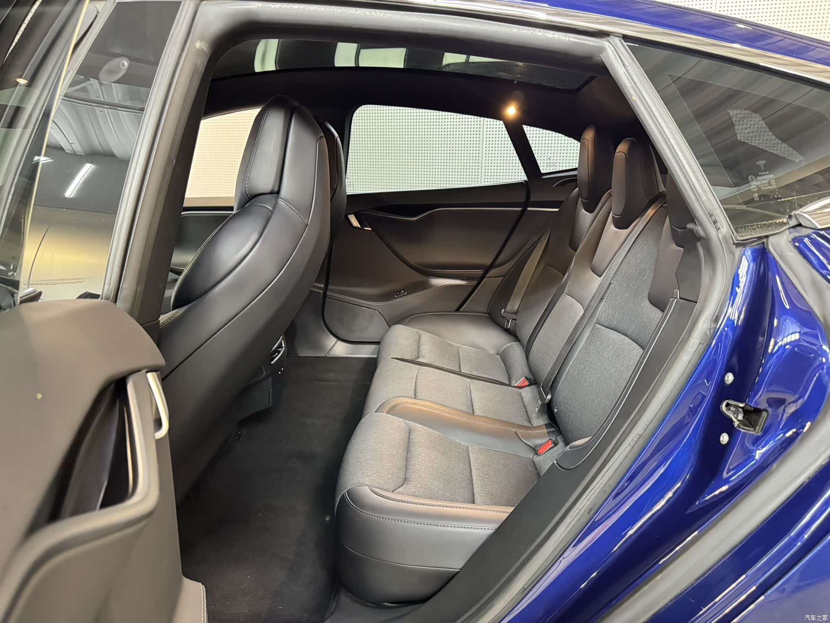 Tesla Model S, 2019 7