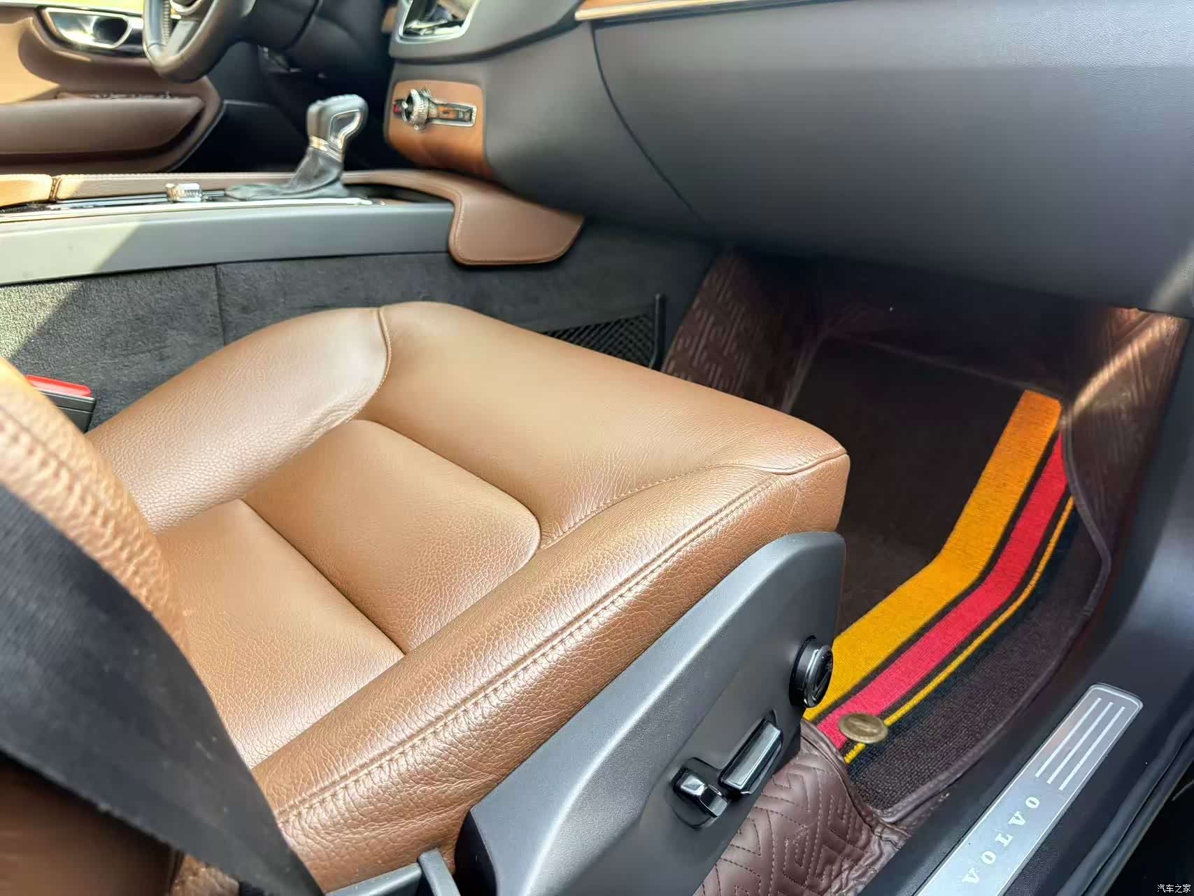 Volvo XC90, 2020 12