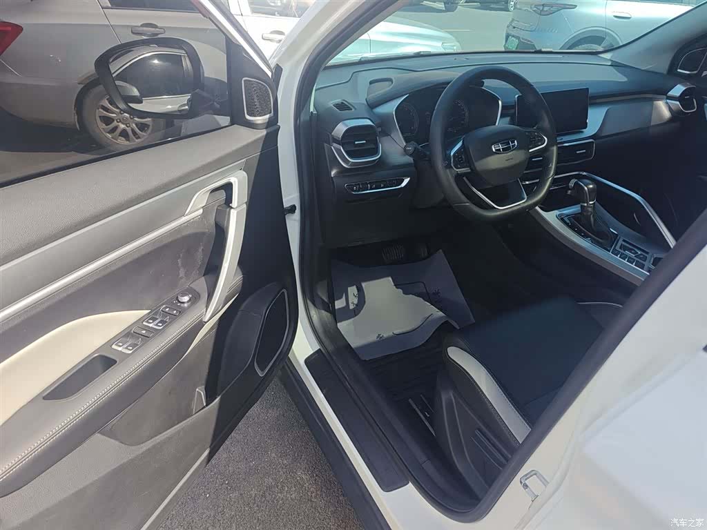 Geely Coolray, 2020 16