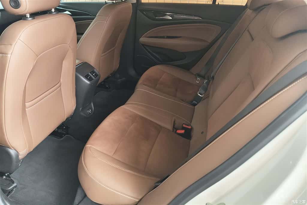 Buick Regal, 2023 11