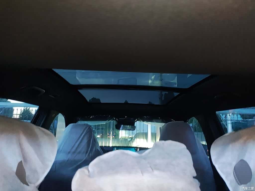 Geely Boyue, 2026 18