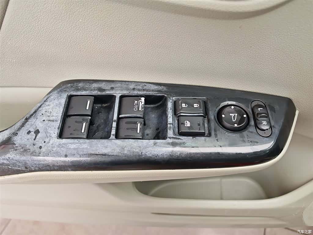Honda Civic, 2013 9