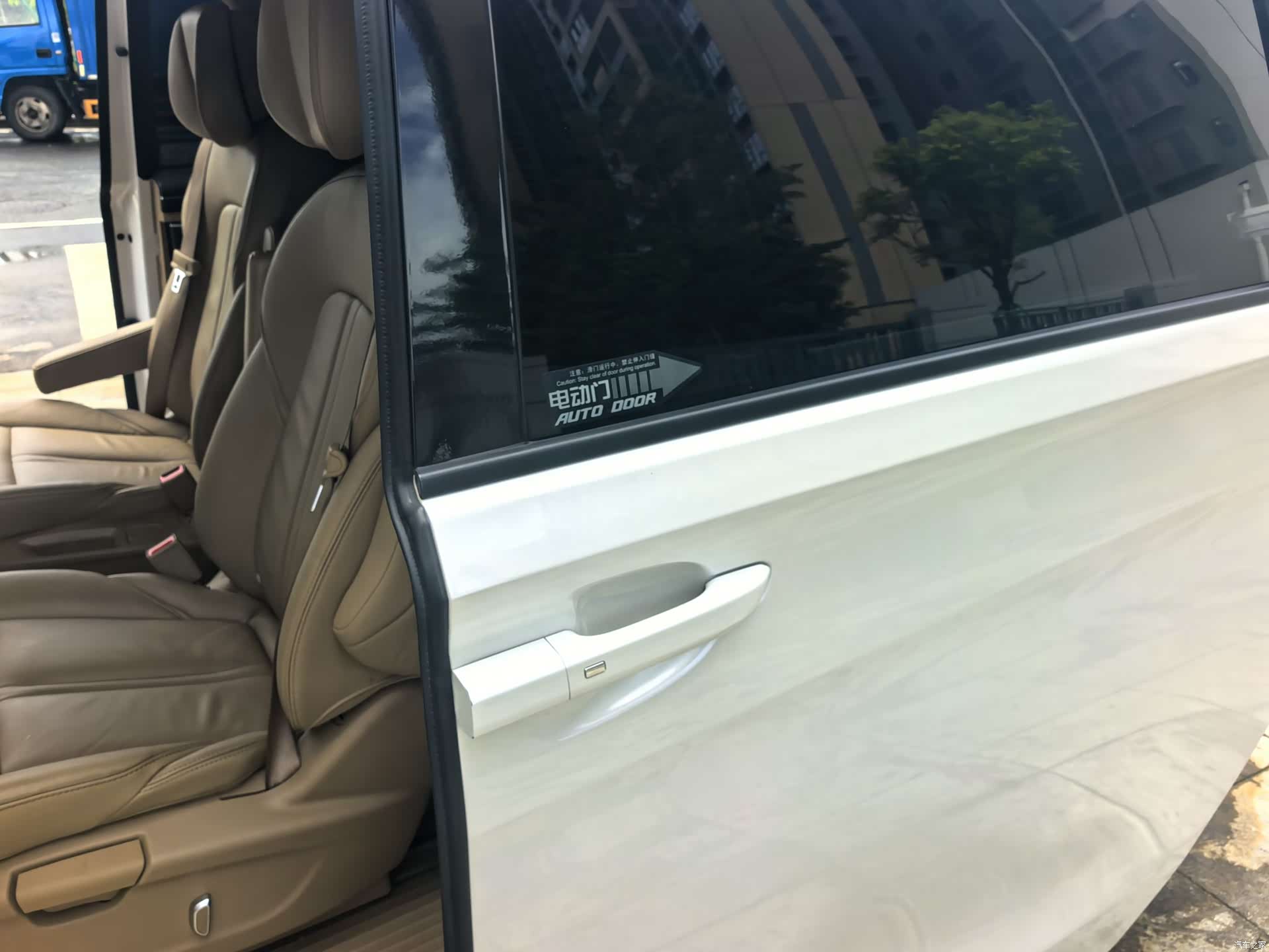 Buick GL8, 2021 15