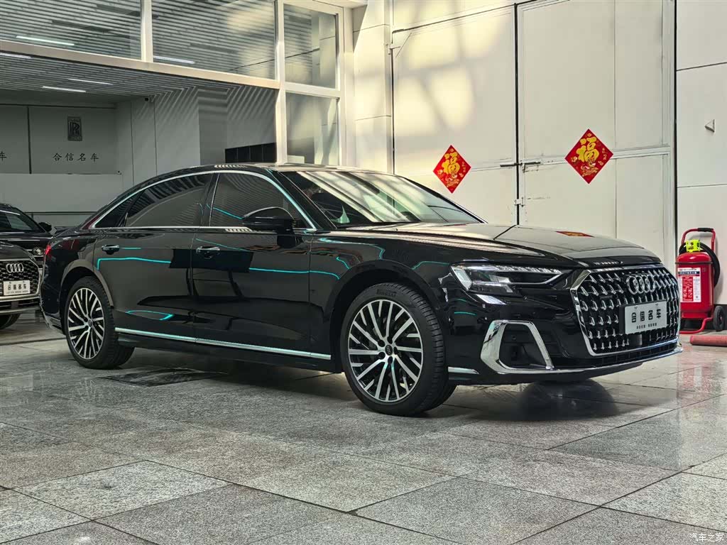 Audi A8L, 2025 3