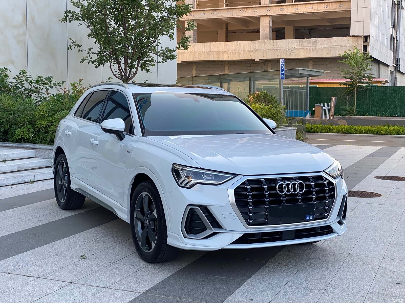 Audi Q3, 2023 3