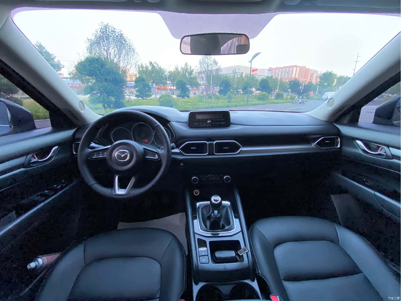 Mazda CX-5, 2019 все фото