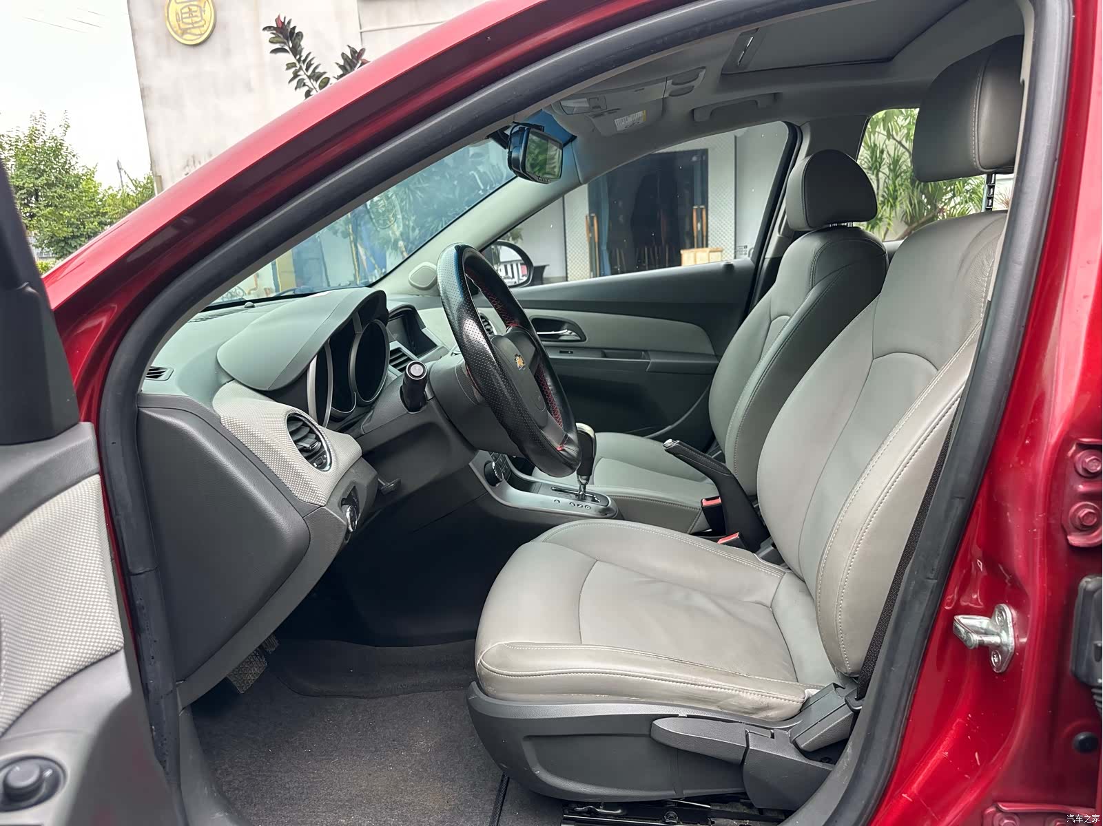 Chevrolet SL, 2012 10