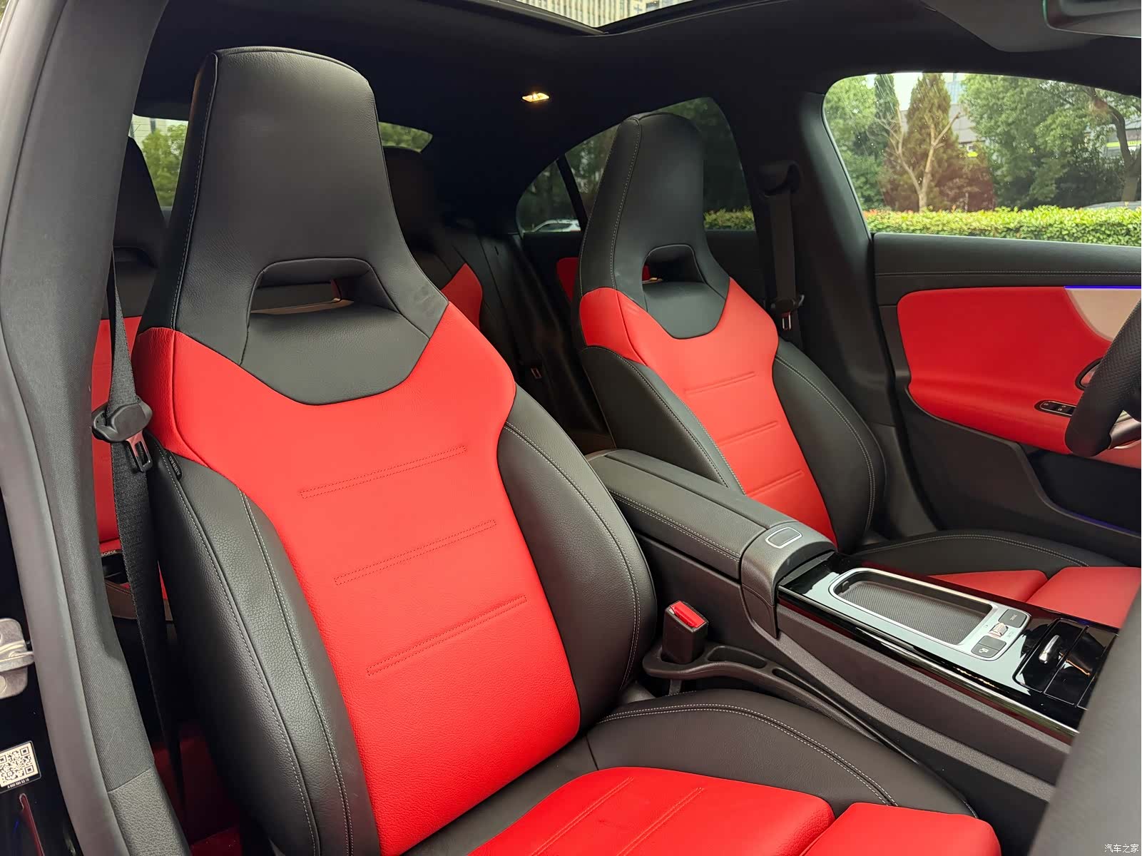 Mercedes-Benz CLA, 2026 10