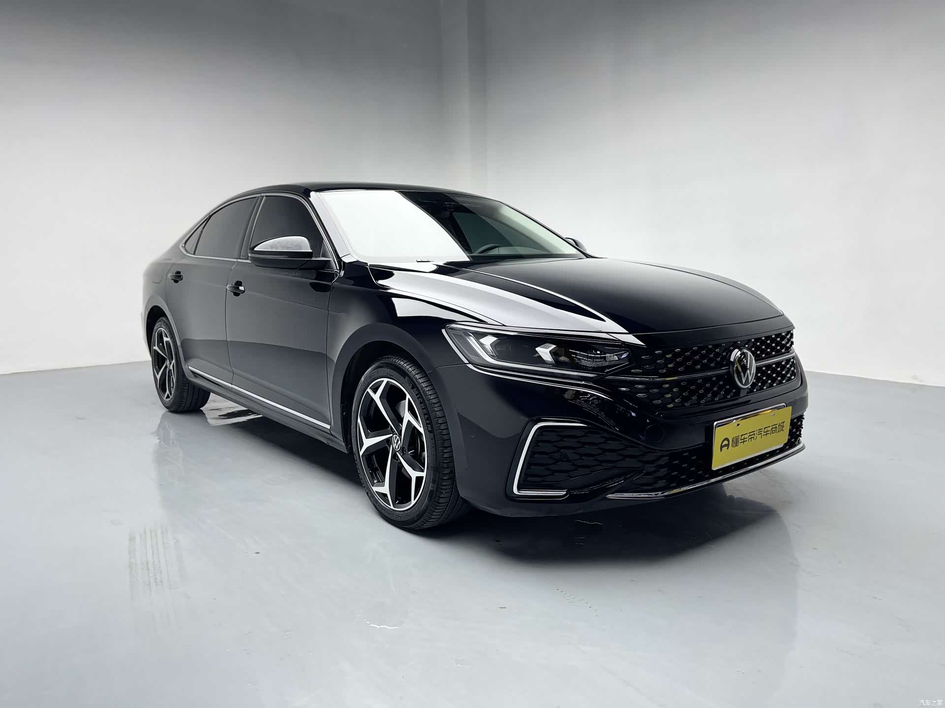 Volkswagen Passat, 2024 14