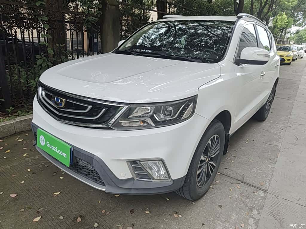 Geely X6, 2017 1