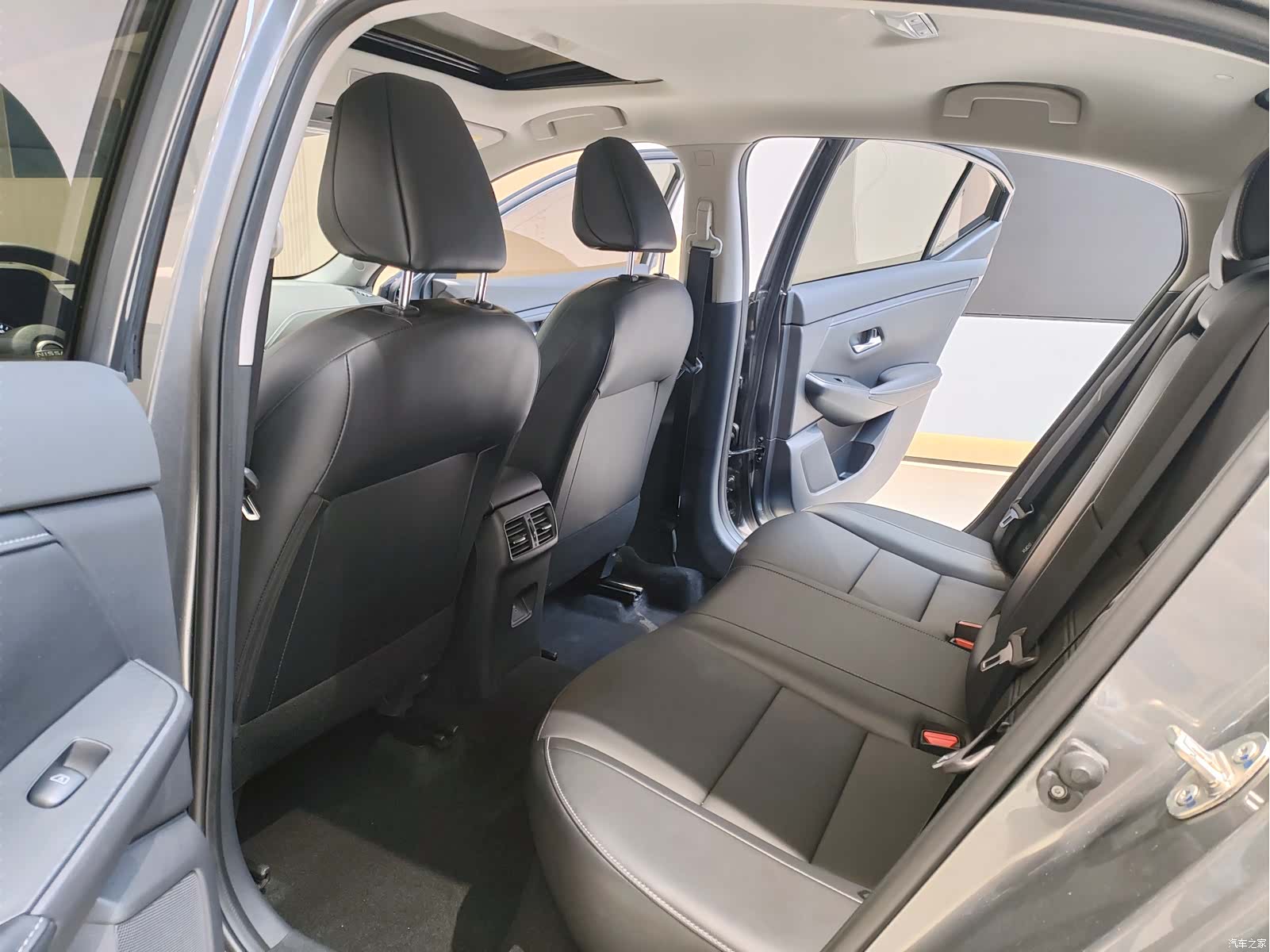 Nissan Sylphy, 2025 11