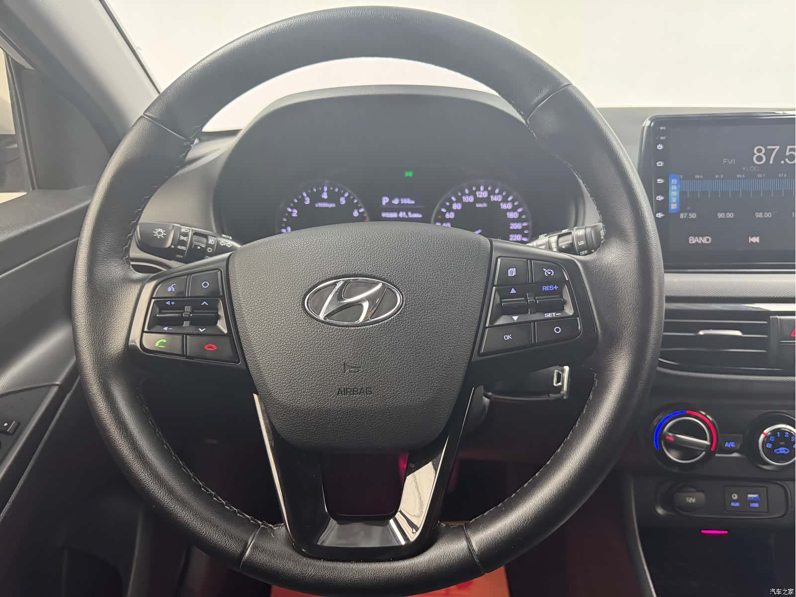 Hyundai GL, 2018 17