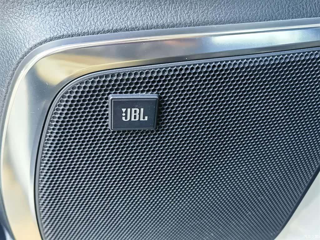 Toyota Vellfire, 2020 28