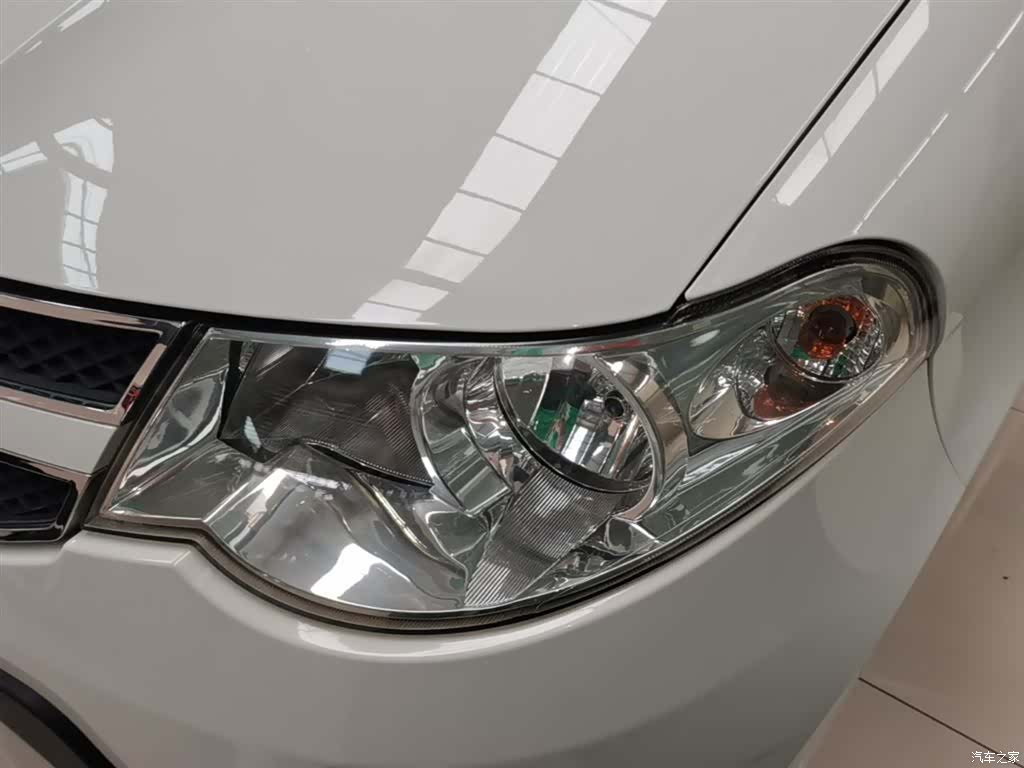 Wuling Hongguang, 2015 24