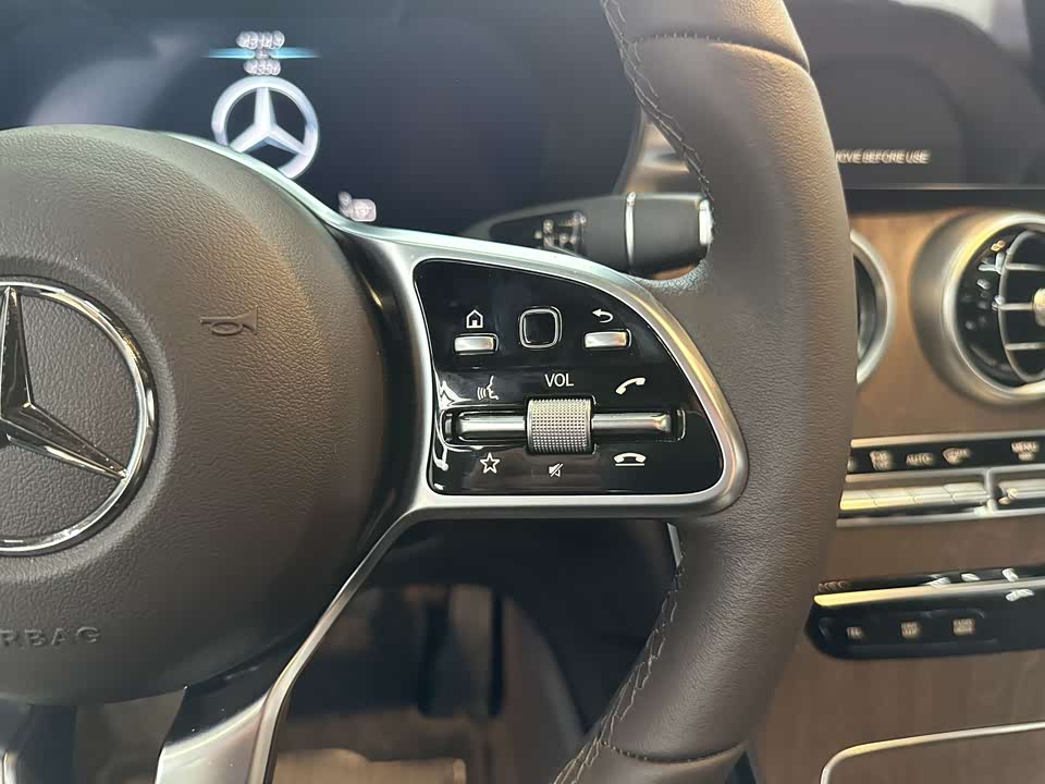 Mercedes-Benz GLC Mercedes-Benz GLC
