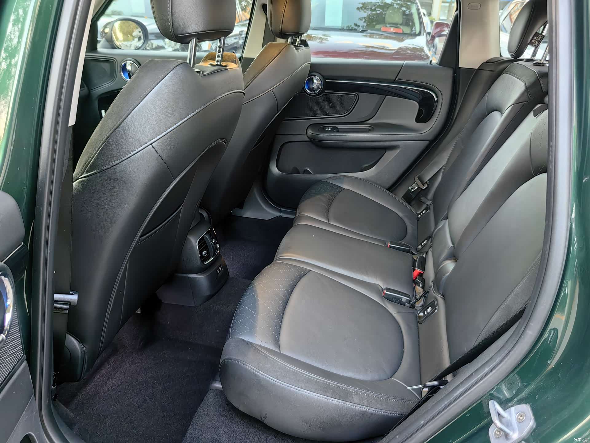 Mini Countryman, 2019 18