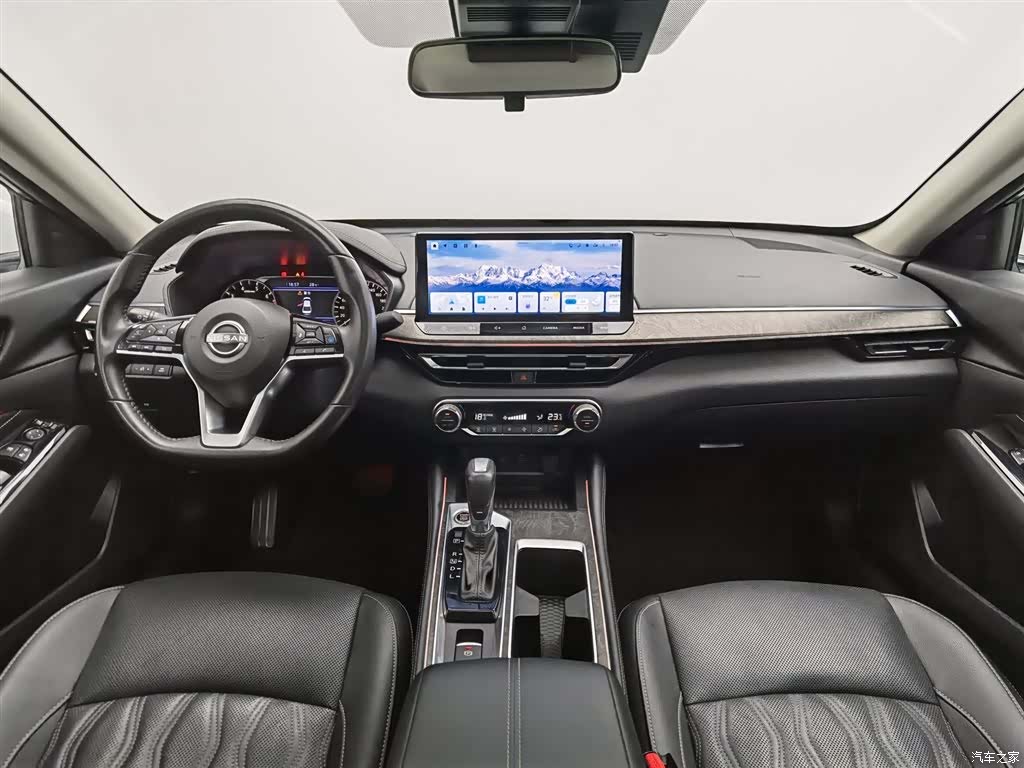 Nissan Teana, 2023 все фото