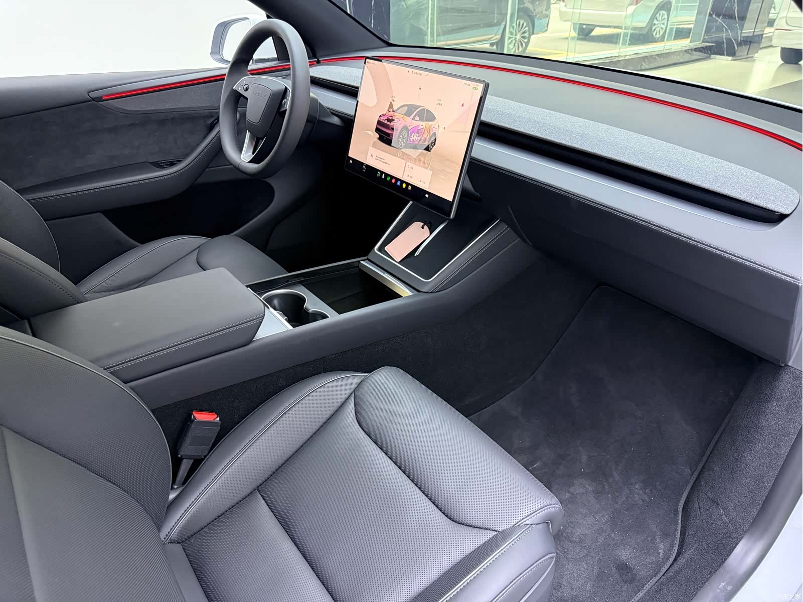 Tesla Model Y, 2026 9