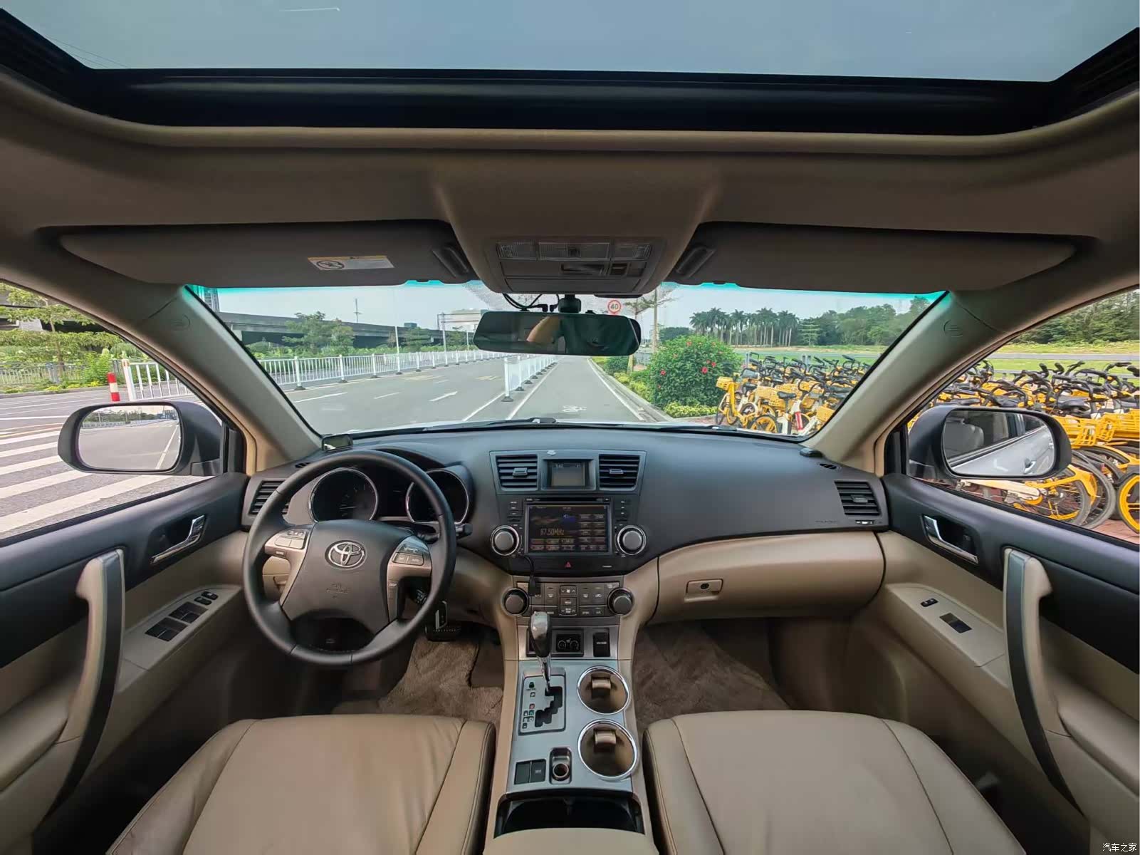 Toyota Highlander, 2012 10