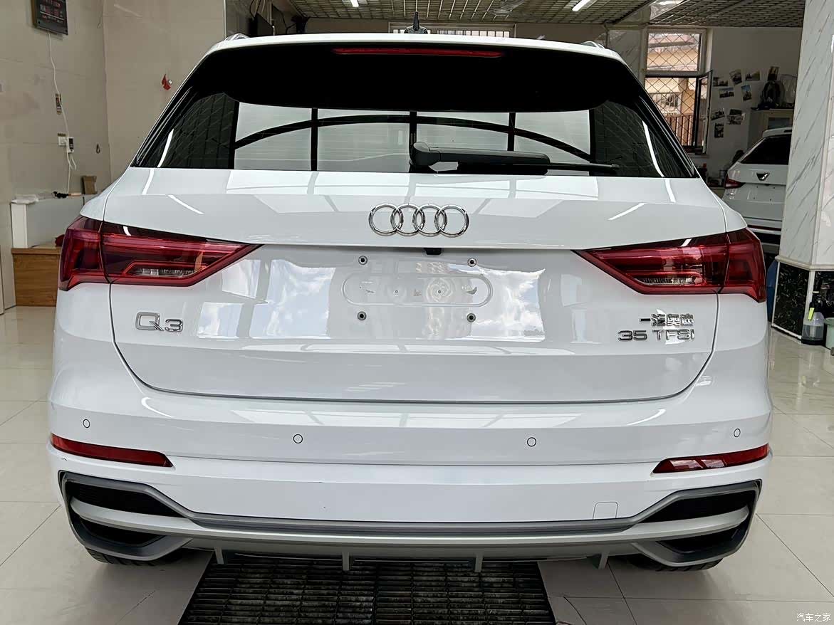 Audi Q3, 2023 все фото