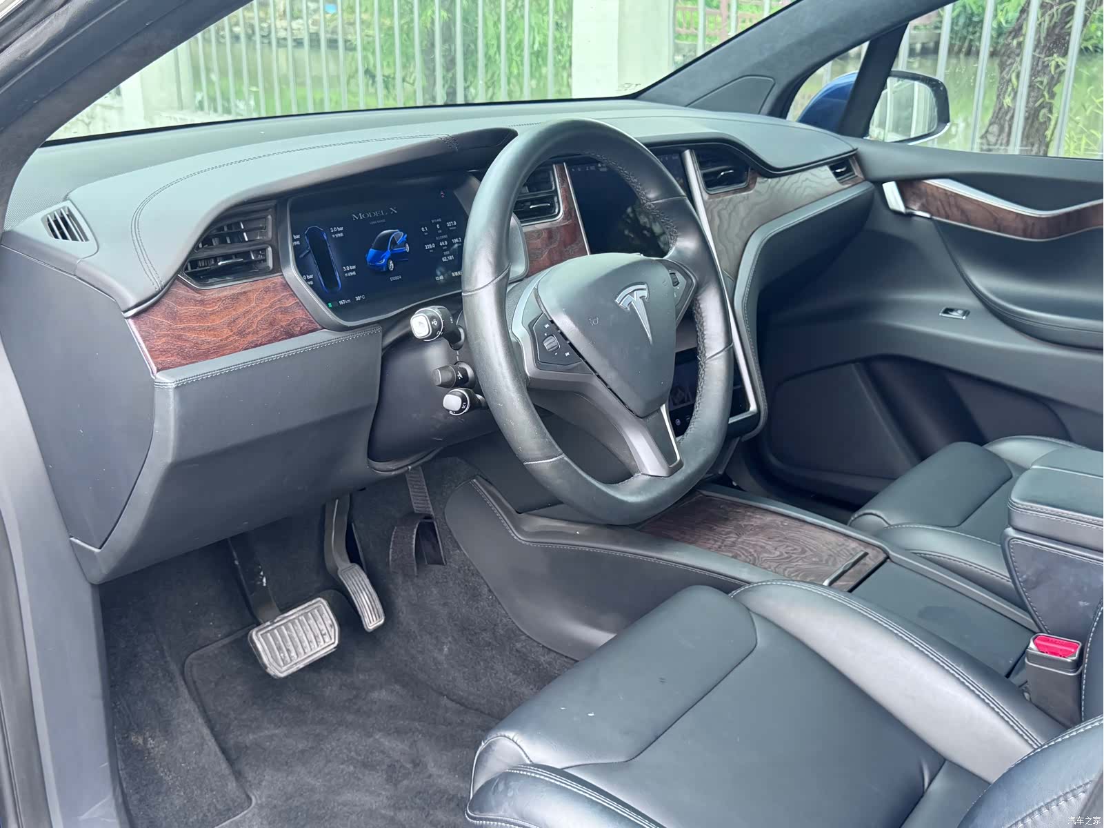Tesla Model X, 2019 7