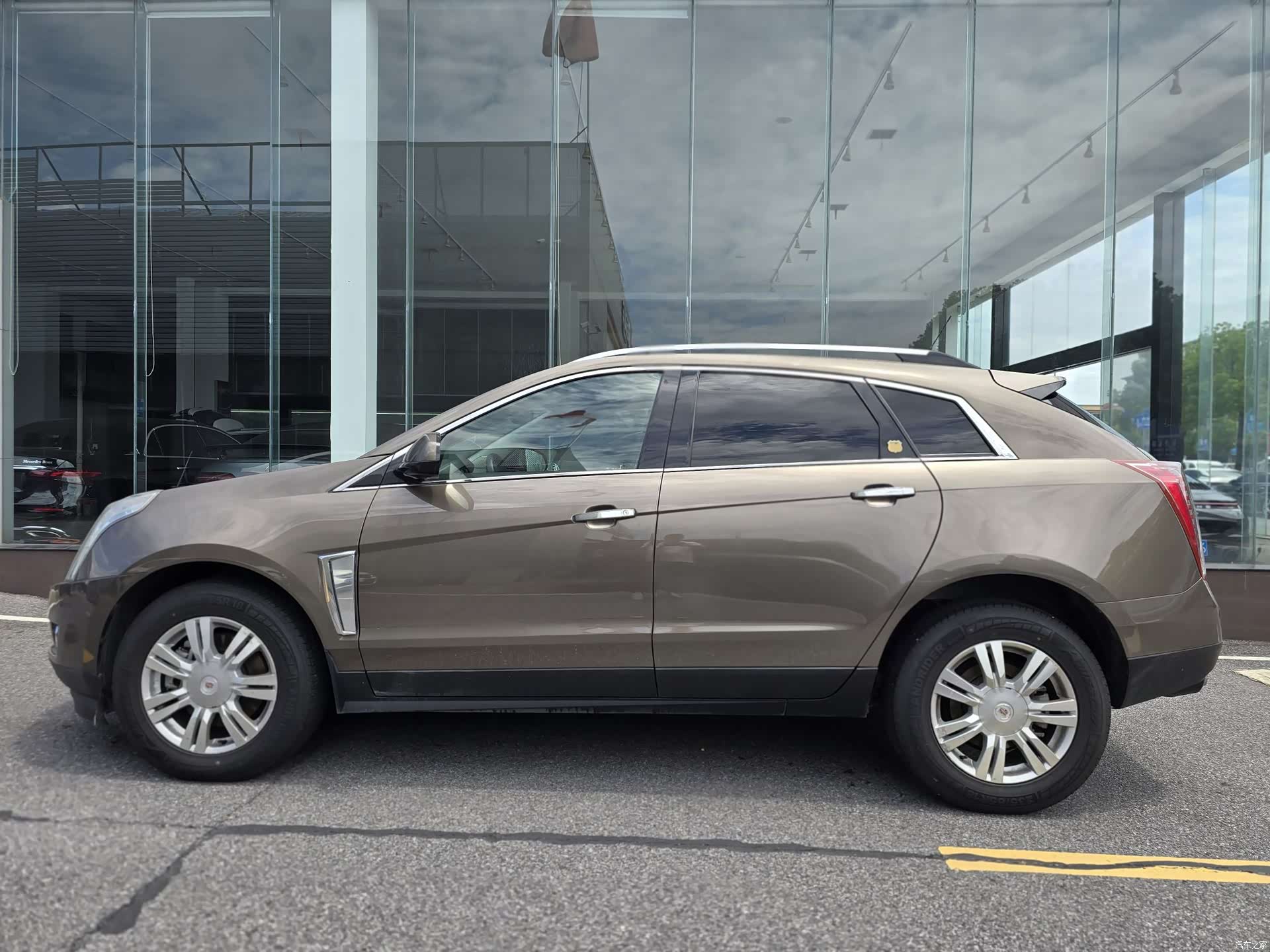 Cadillac SRX, 2016 4