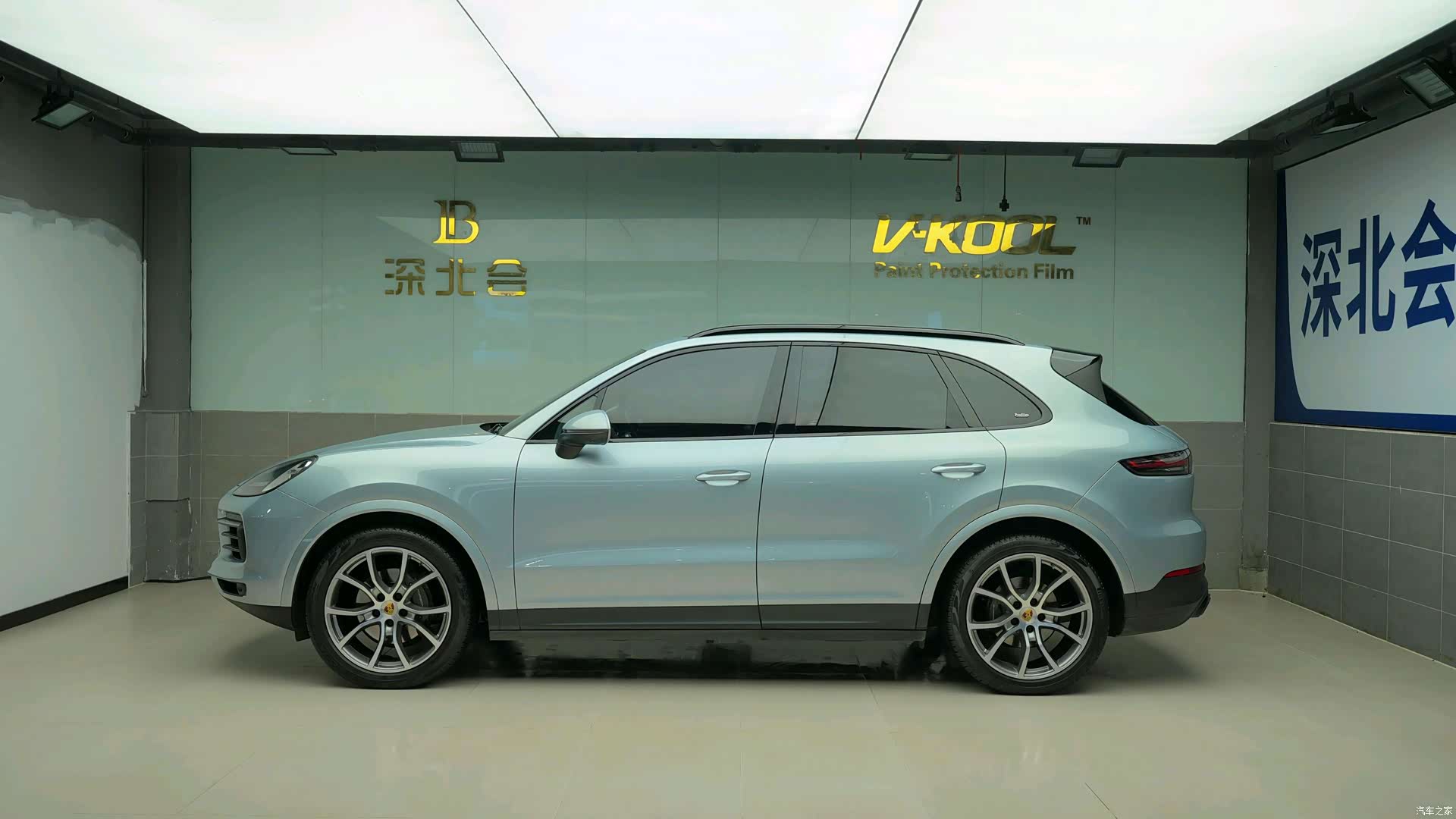 Porsche Cayenne, 2023 все фото