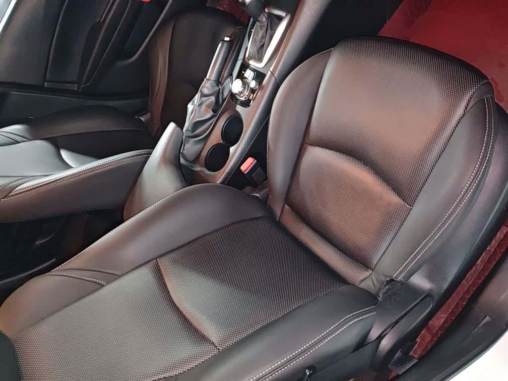Mazda Mazda3, 2019 25