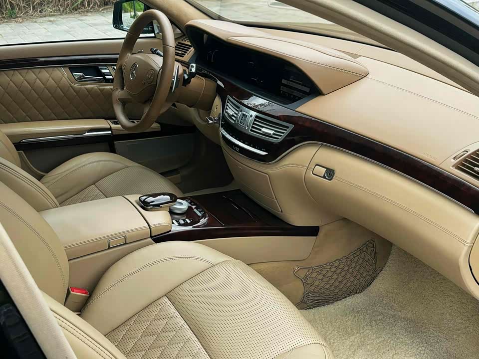 Mercedes-Benz S-class AMG