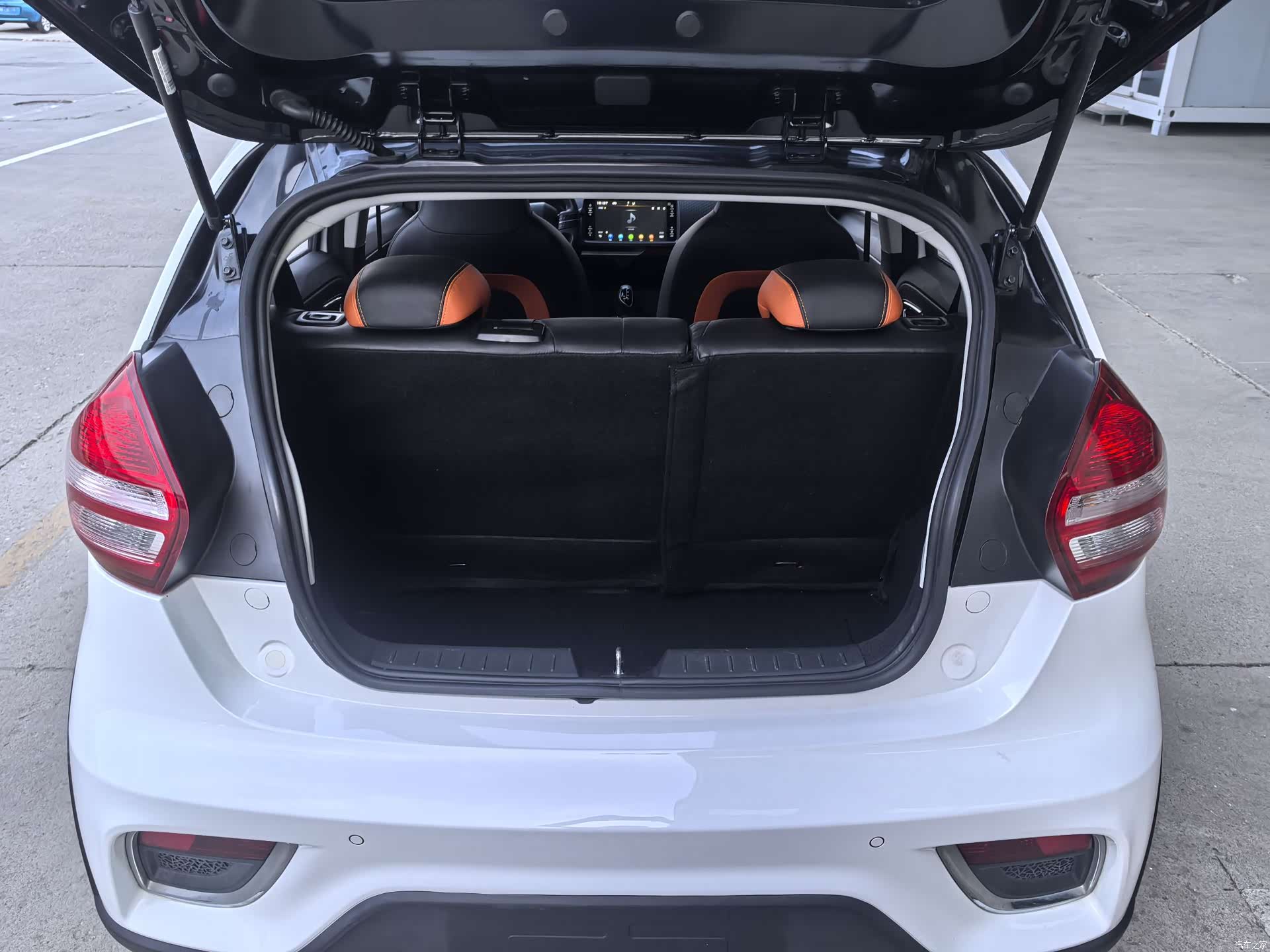 Geely X1, 2018 все фото