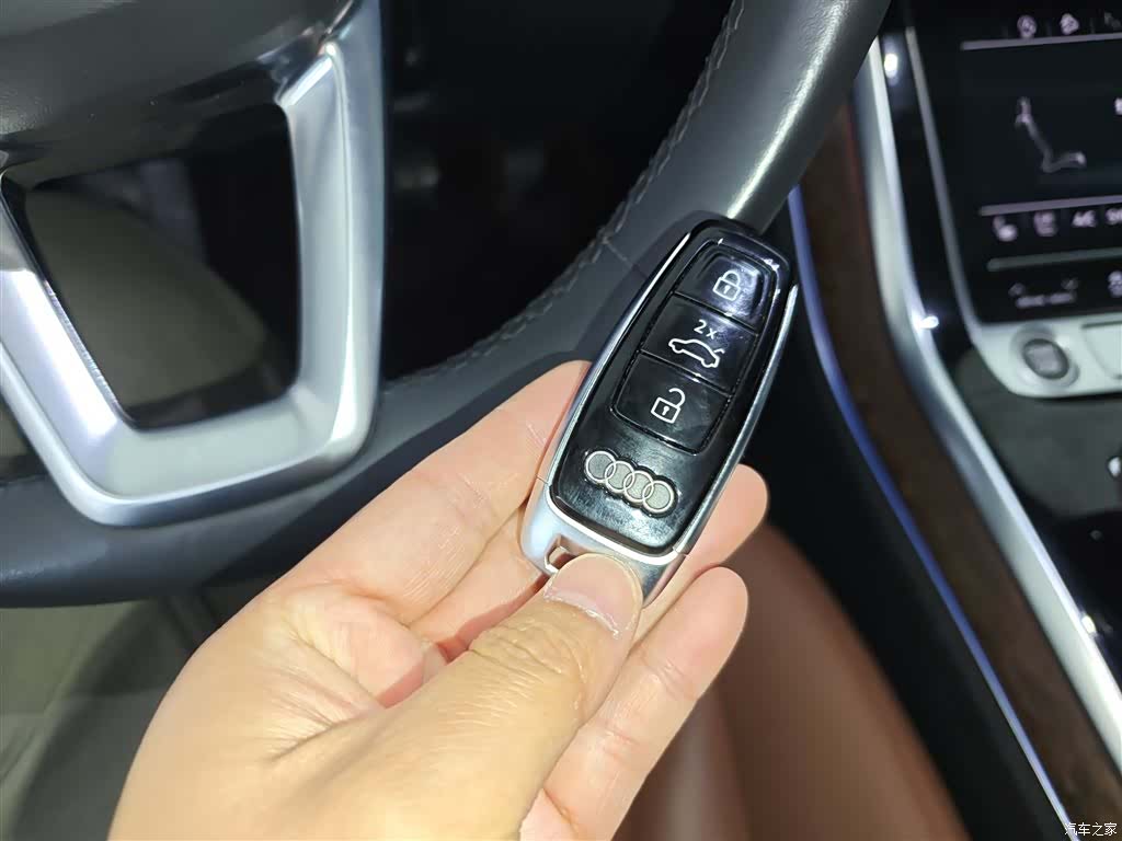 Audi Q7, 2023 17
