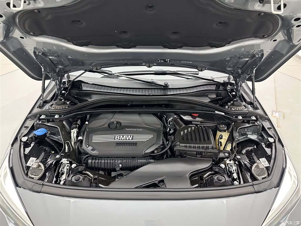 BMW 2 Series, 2024 26