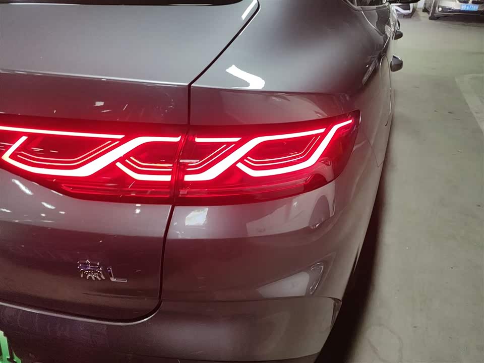 BYD Qin L