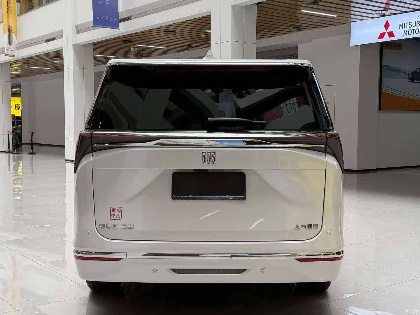 Buick GL8, 2025 3