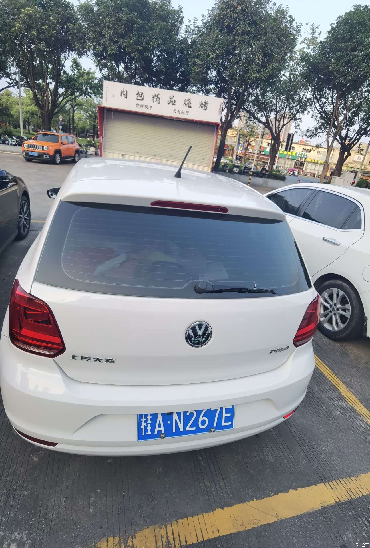 Volkswagen Polo, 2016 все фото