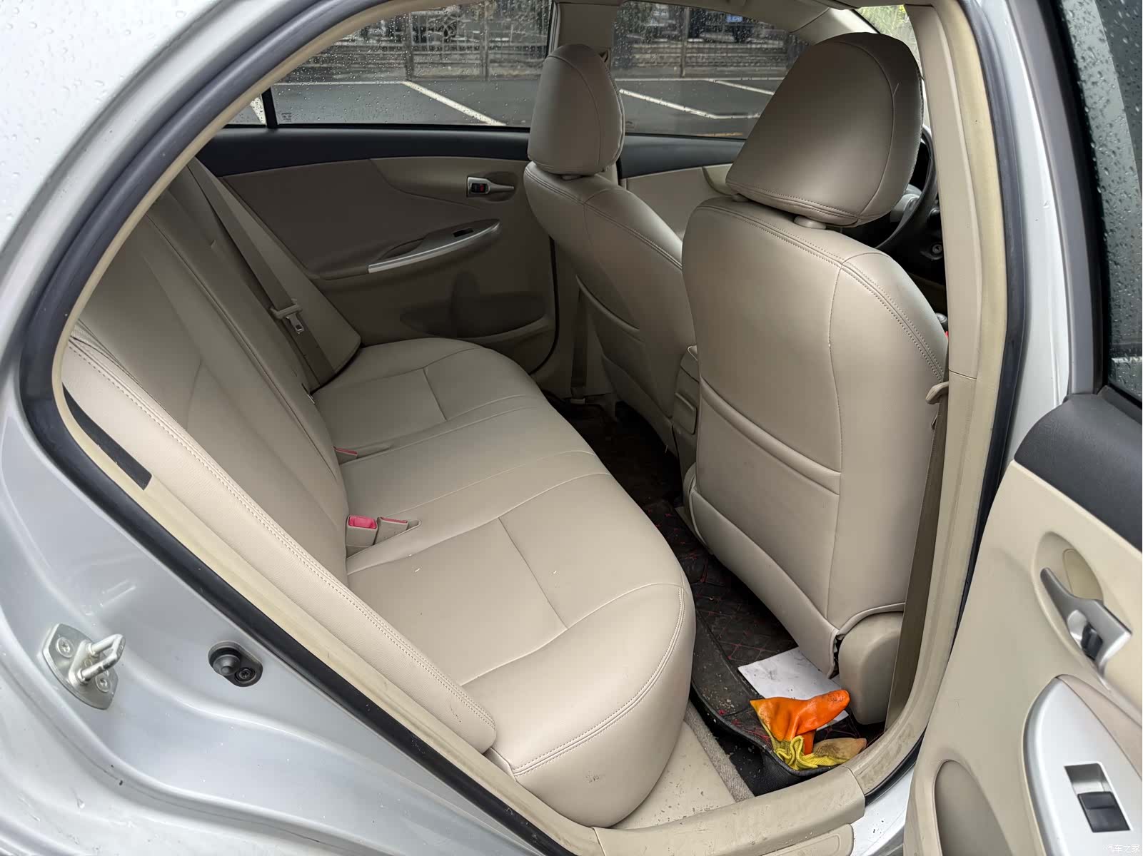 Toyota Corolla, 2012 7