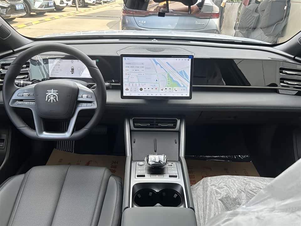 BYD Qin L