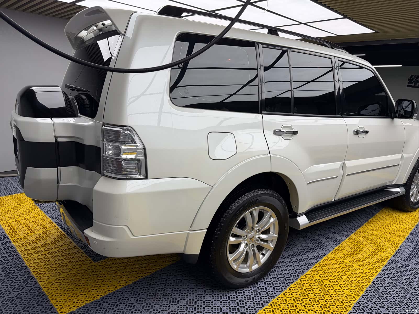 Mitsubishi Pajero, 2020 7