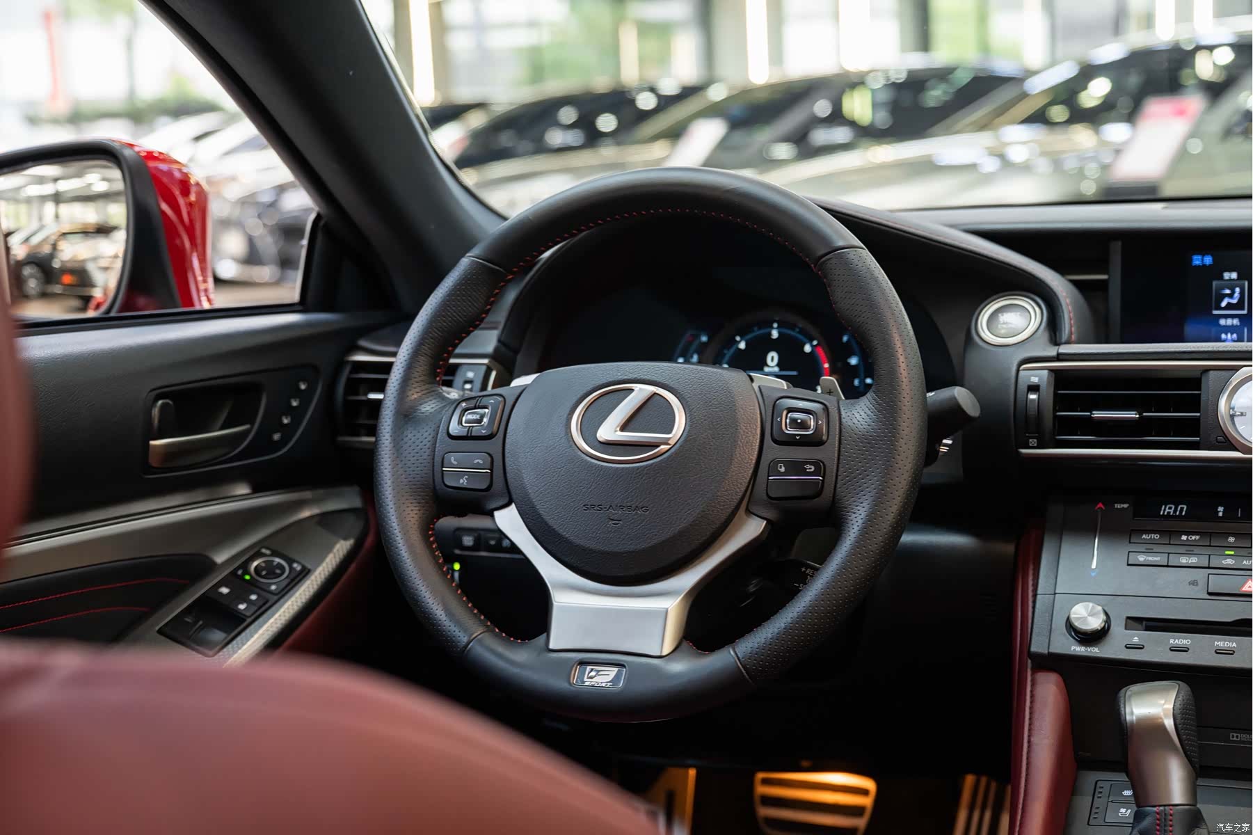 Lexus RC, 2016 14