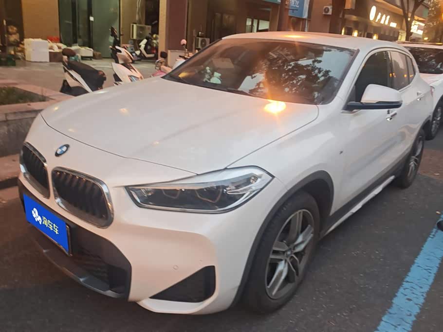 BMW X2