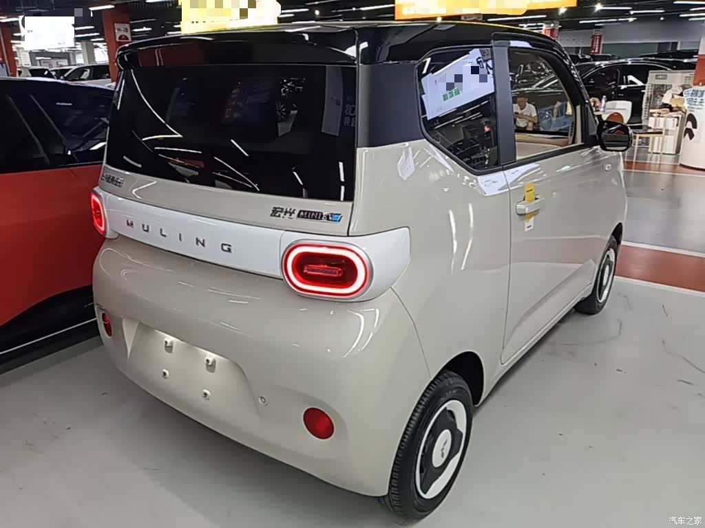 Wuling MINIEV, 2024 7